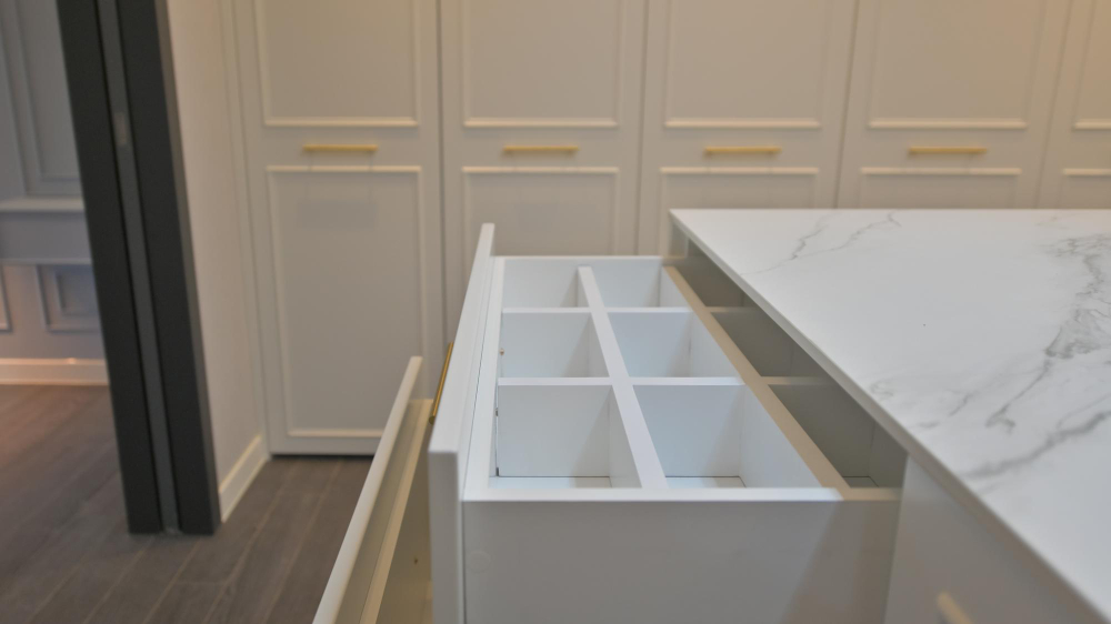 DreamLine Custom Cabinetry